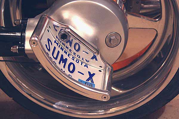 M109 - Sumo-X License Plate Sidemount